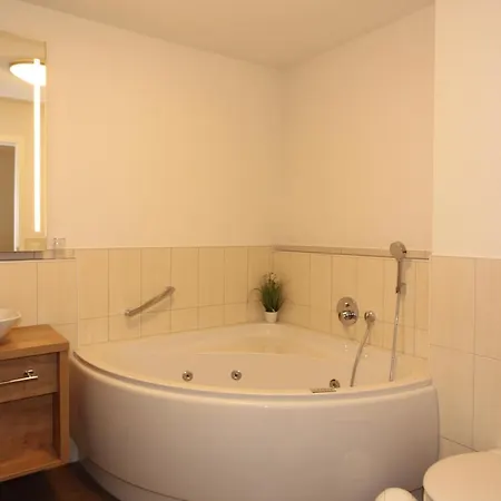 Apartment H&p Touristik Residenz Grafenmatt Gra-2-1 *